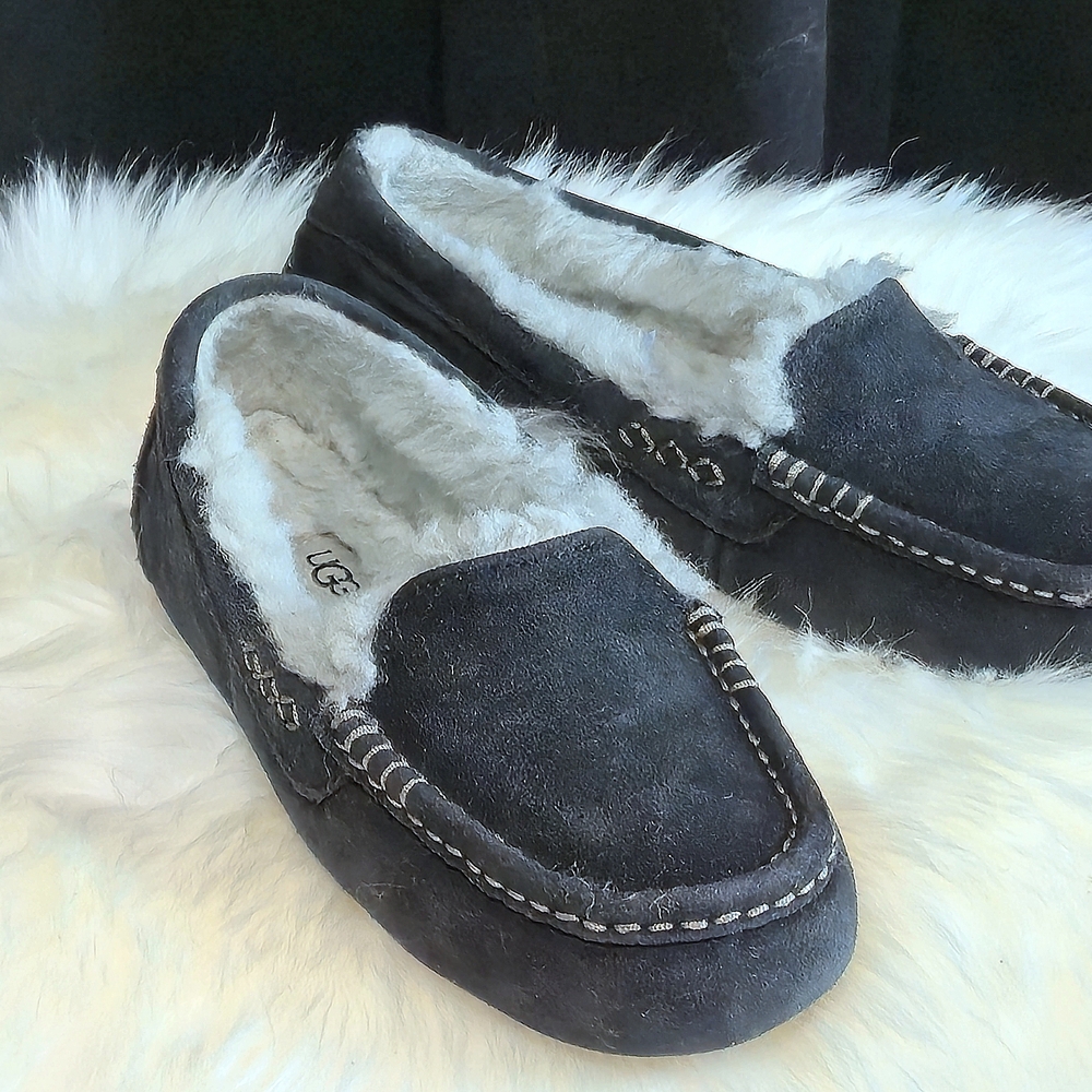 UGG Fluffy Sleepers